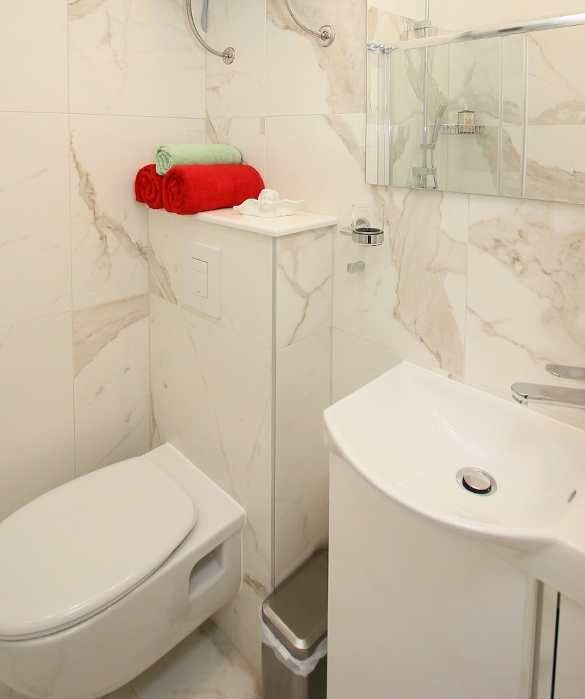 Фото Melek Accommodations