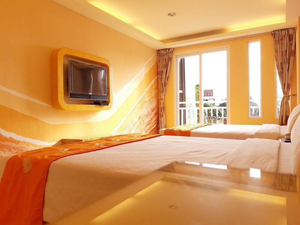 Фото HuanGjia Hotel