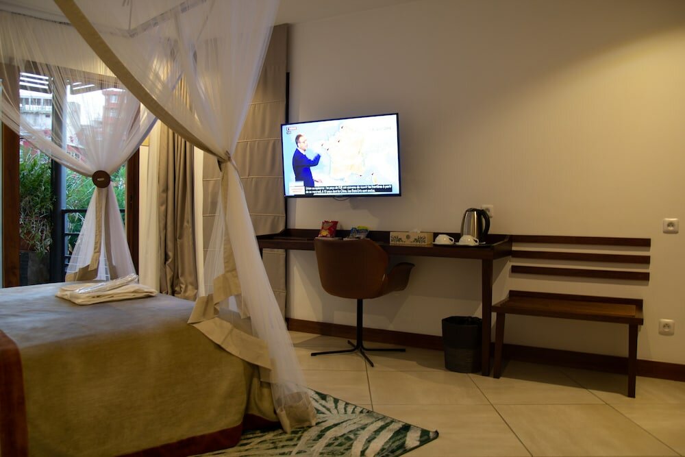 Фото La Varangue - Boutique Hôtel