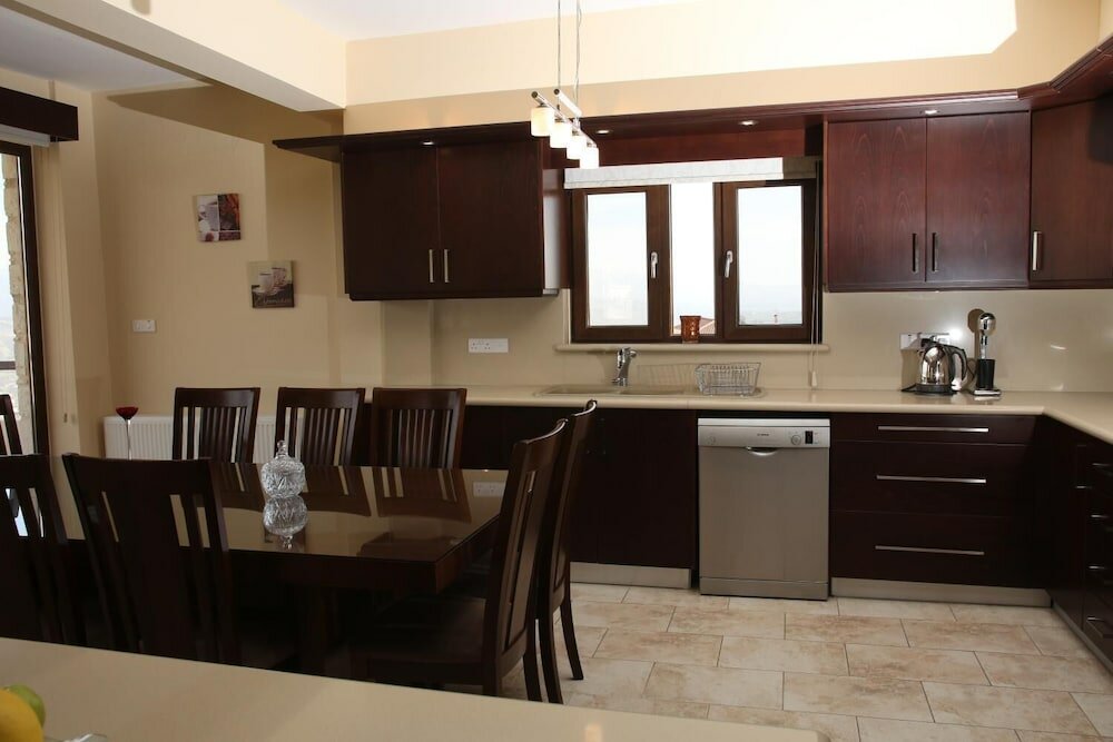 Фото Starlit Villa