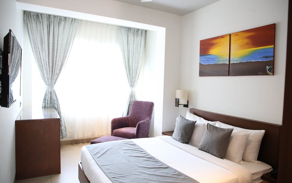 Фото Silver Shell Hotel