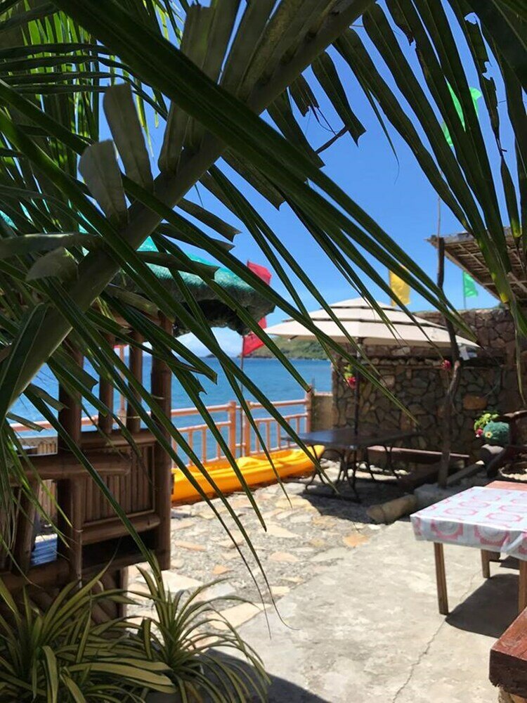 Фото Breazy Beach House