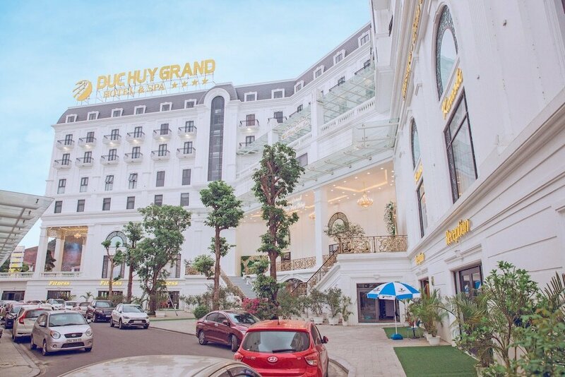 Гостиница Duc Huy Grand Hotel & SPA