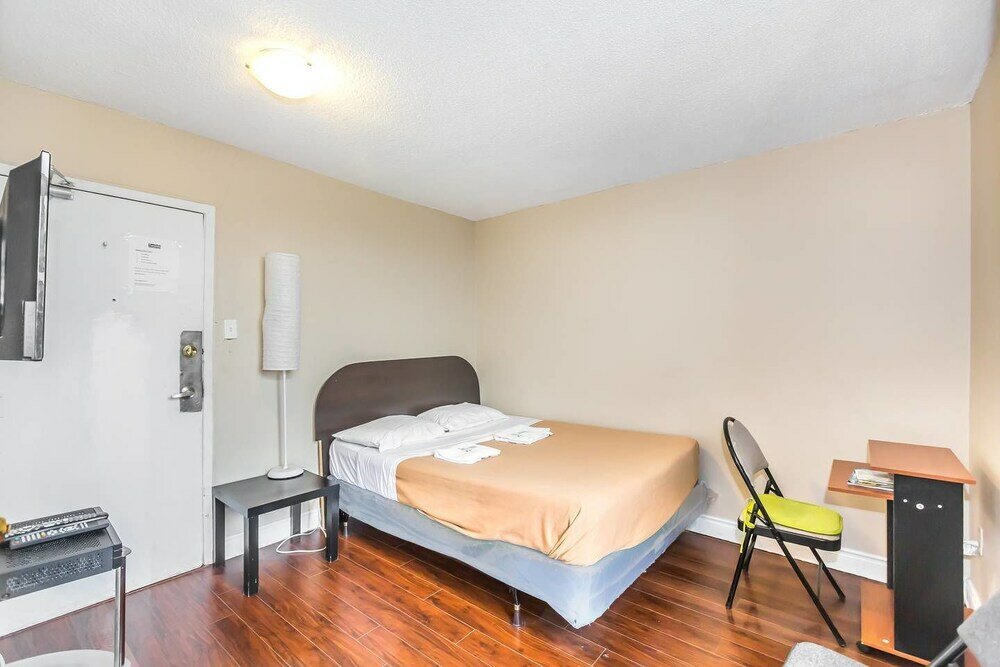 Фото New! Budget Friendly Stay in Downtown