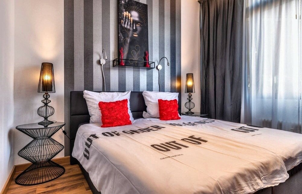 Фото High Level Apartments