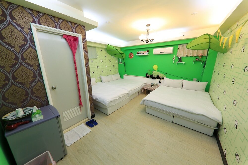 Фото отеля 2