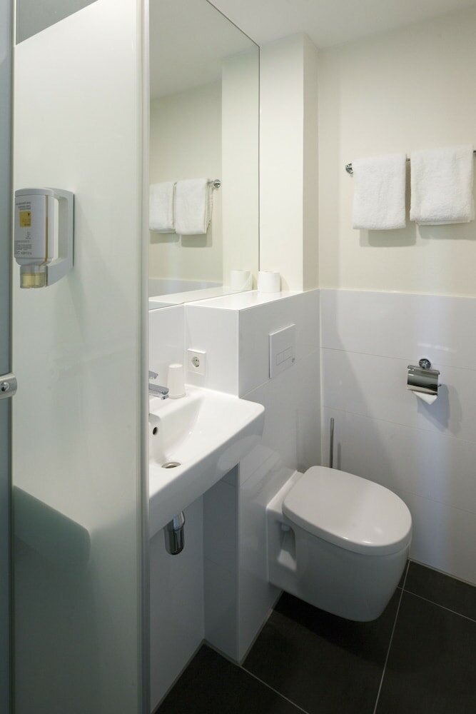 Фото Maxhotel Amsterdam Airport Schiphol