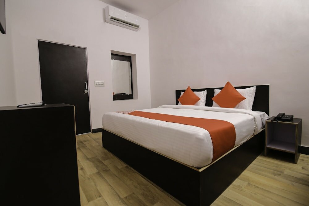 Фото Oyo 16169 Sahdev Guest House