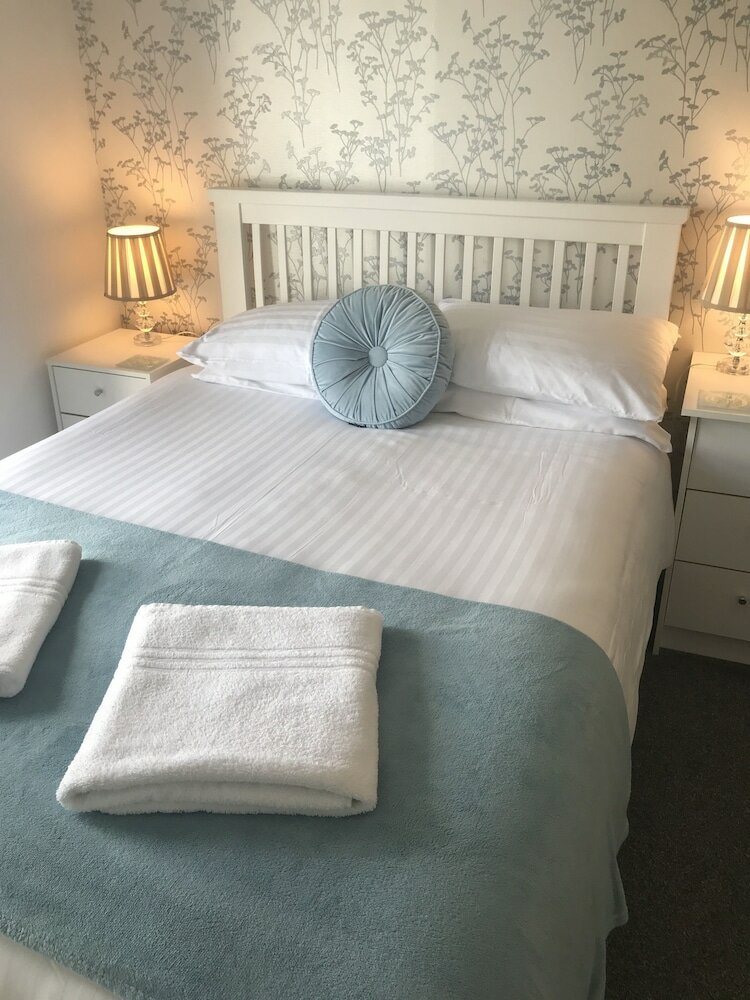 Фото Highcliffe Hotel