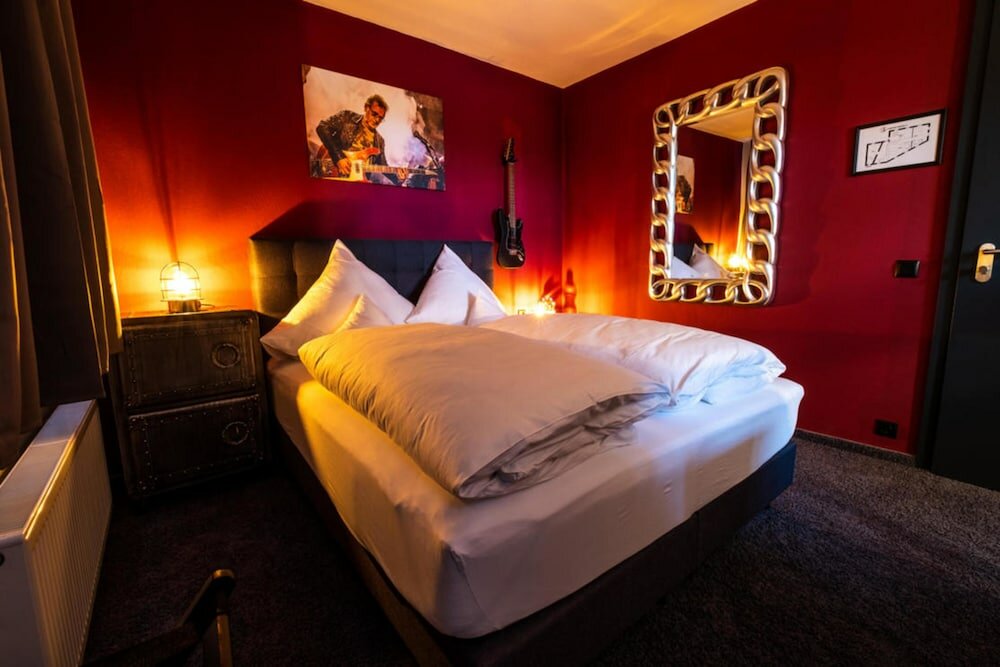 Фото Engel Hotel und Diner