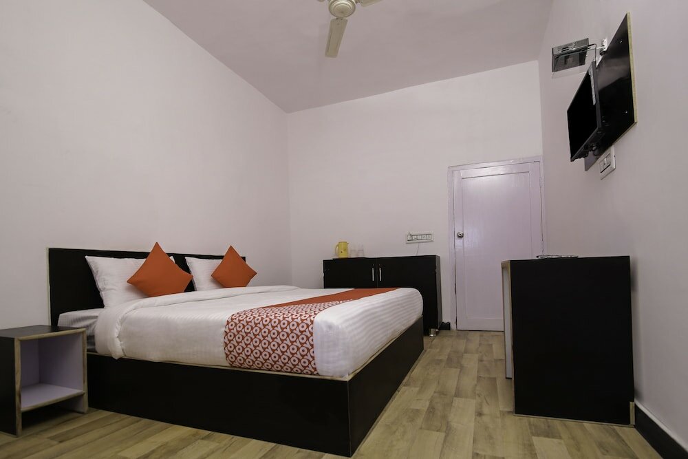 Фото Oyo 16169 Sahdev Guest House