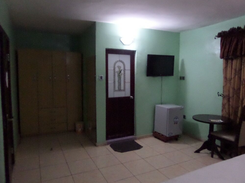 Фото Indices Hotel and Garden