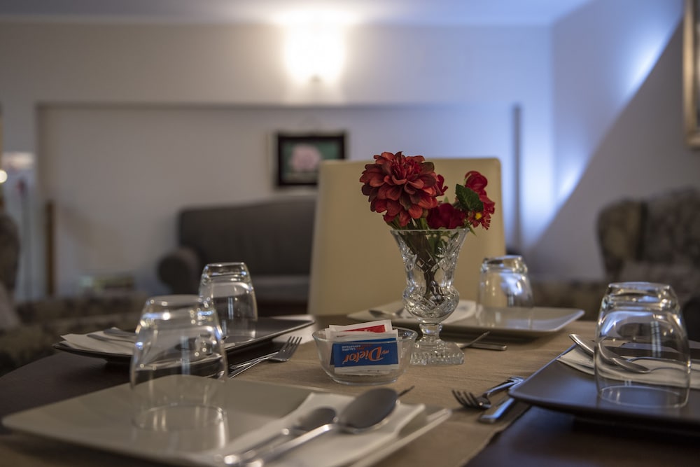 Фото Flora Hotel