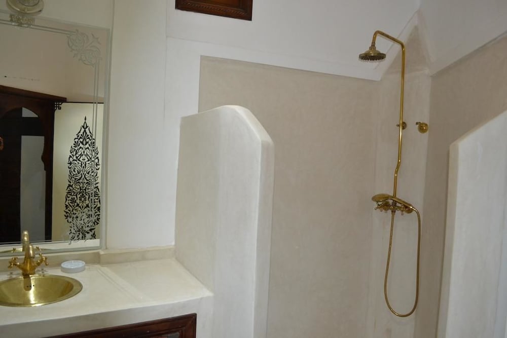 Фото Riad Yakimour