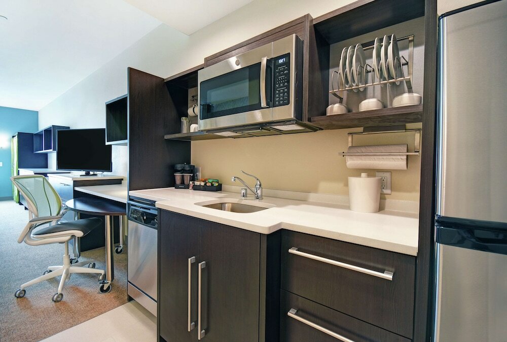 Фото Home2 Suites by Hilton Beloit