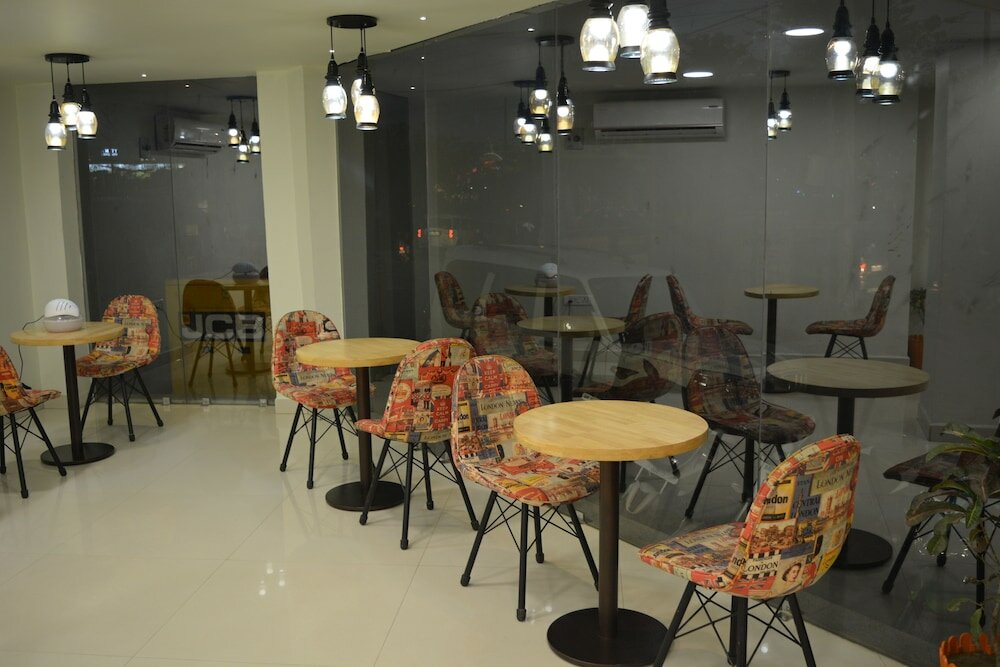 Фото The Red Velvet Hotel