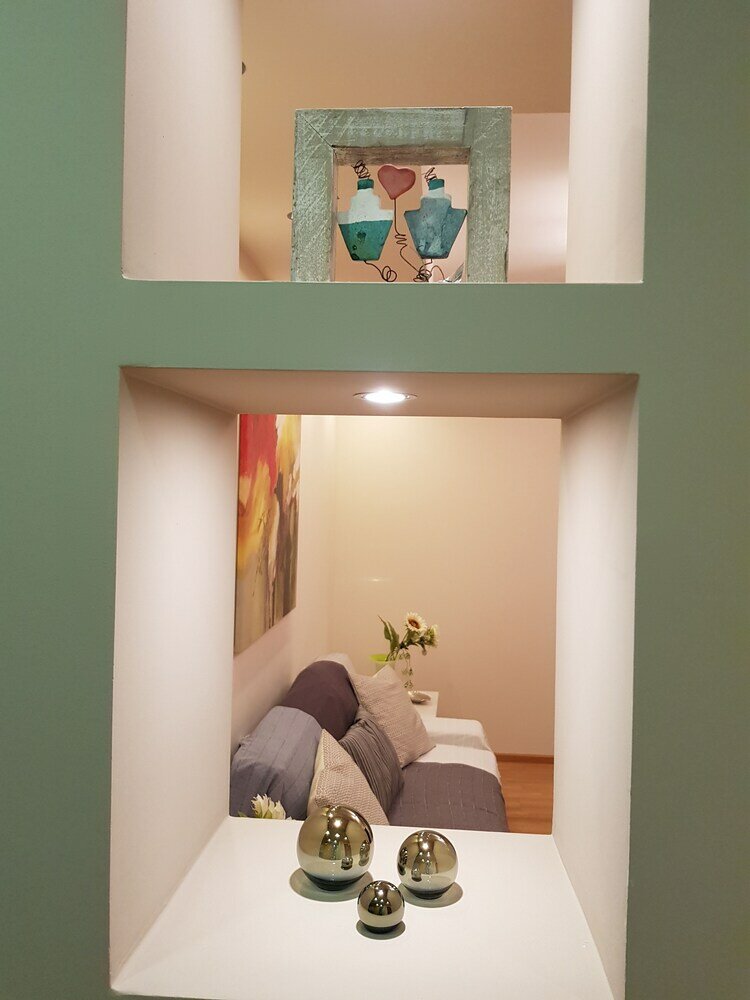 Фото Stylish Urban Apartment