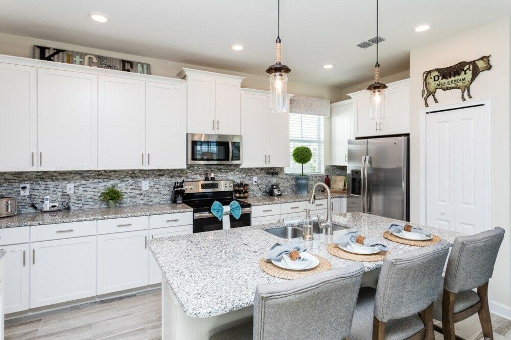 Фото 5br Pool Home in Storey Lake by Shv-4817