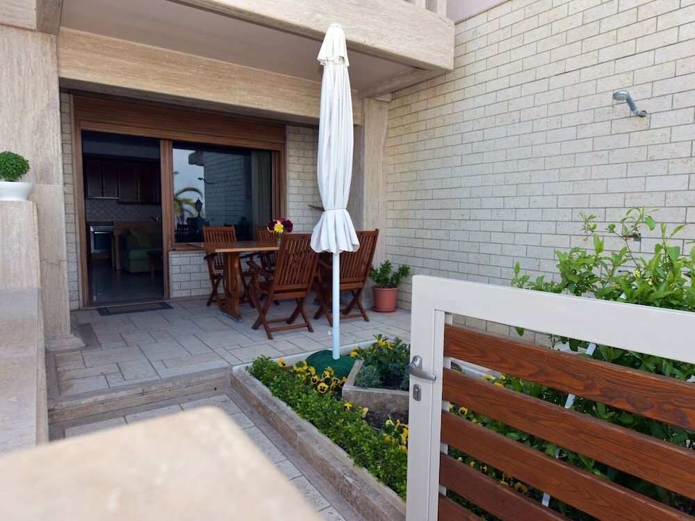 Фото Camellia House Seafront - Nea Potidea