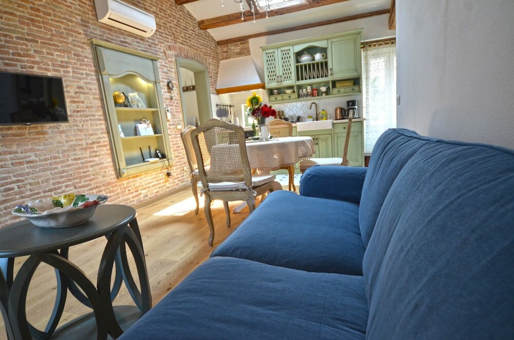 Фото Arnolongo Apartments