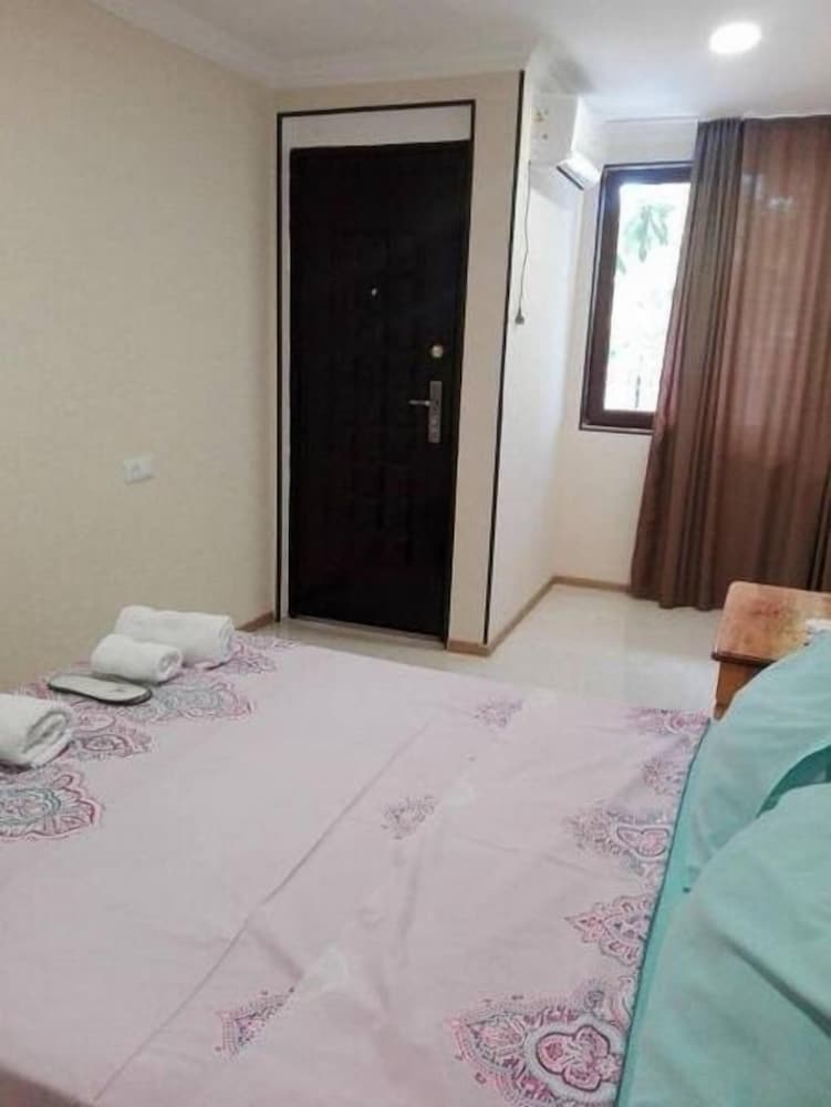 Фото Petre Palace