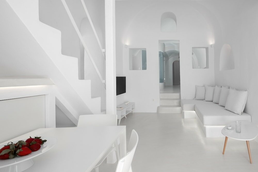 Фото Oia White Cave Oia Cliff