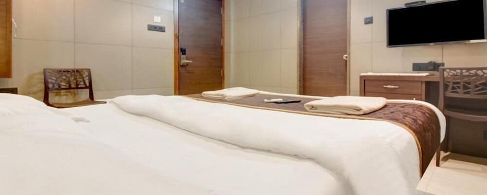 Фото Hotel Leela