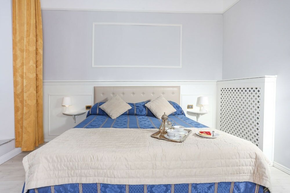 Фото Hotel Ariston