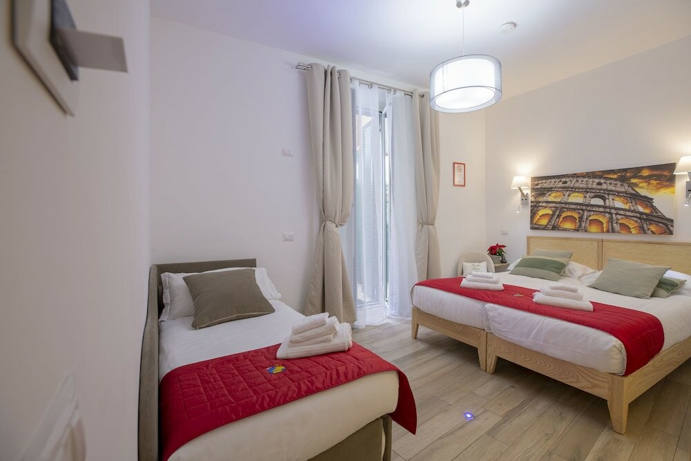 Фото Flatinrome Trastevere Deluxe Rooms