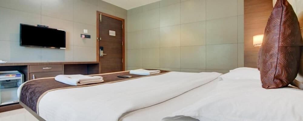 Фото Hotel Leela