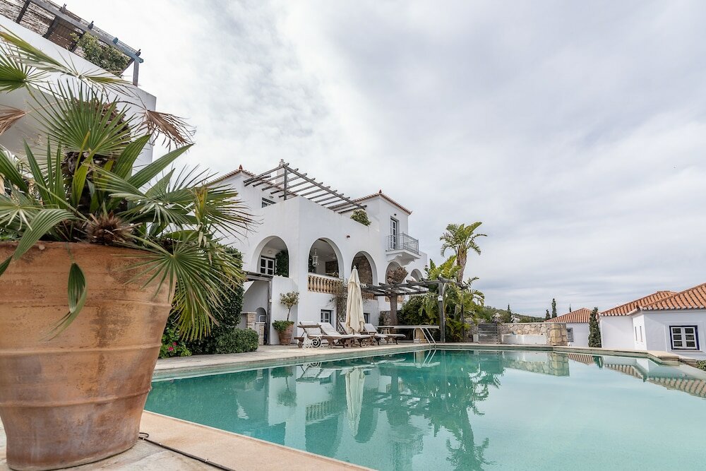 Фото Villa Sonali with Breathtaking Views