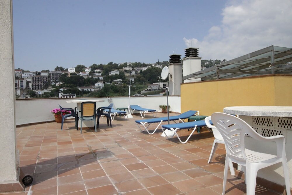 Фото Apartamentos El Sol