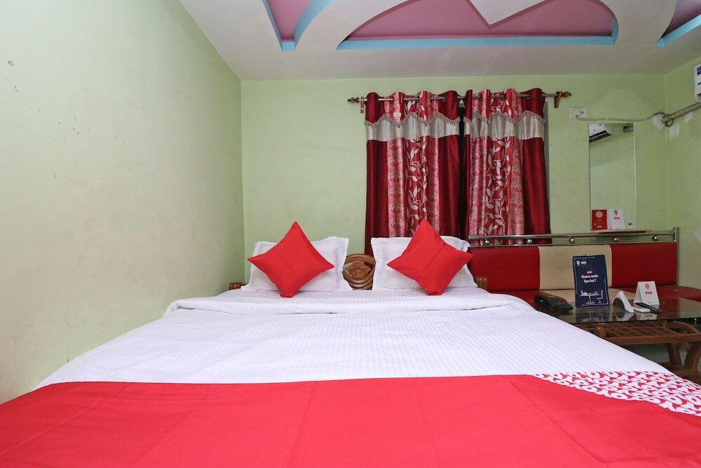 Фото Oyo 16627 Xpress Inn