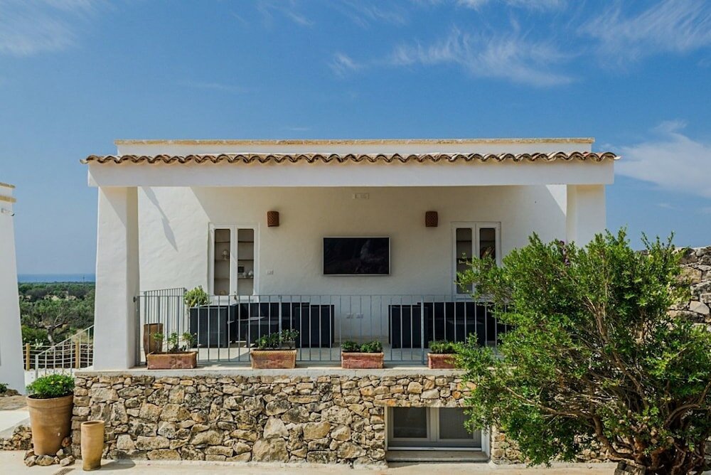 Фото Camera Family Torre Dell'Alto Mare