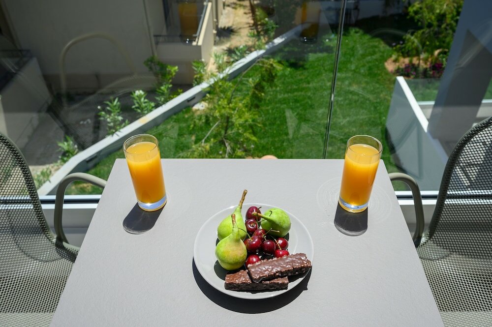 Фото Athina Suites Platanias