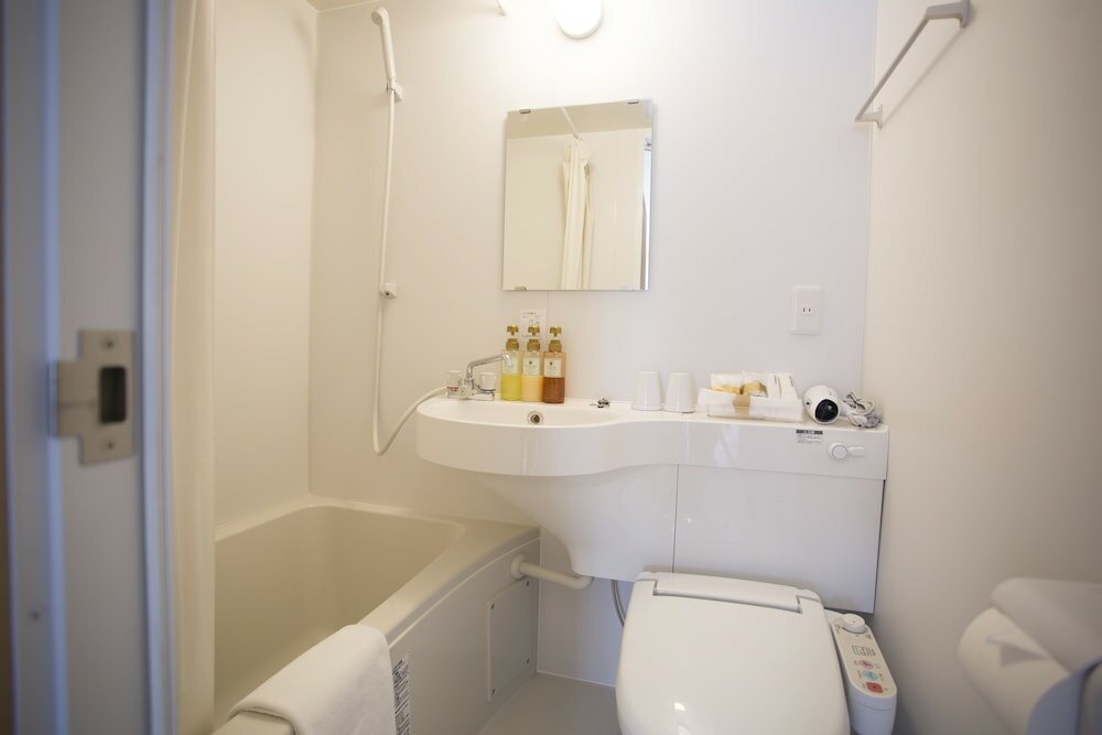 Фото Dotonbori Shinsaibashi Hotel