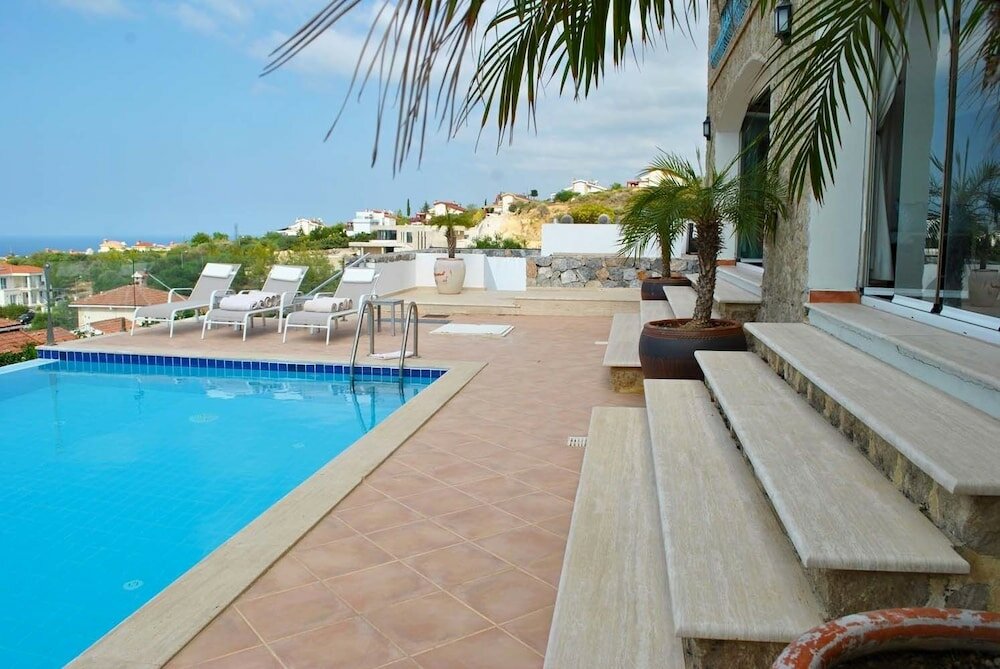 Фото Villa Alex by Amy Villas