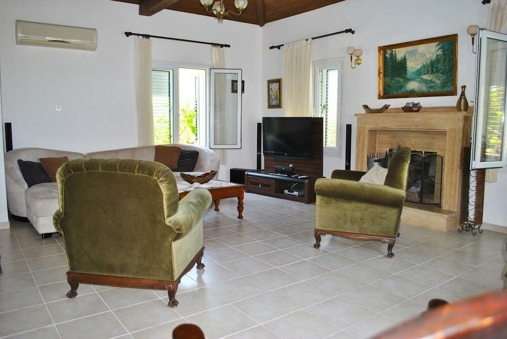 Фото Villa Butterfly by Amy Villas