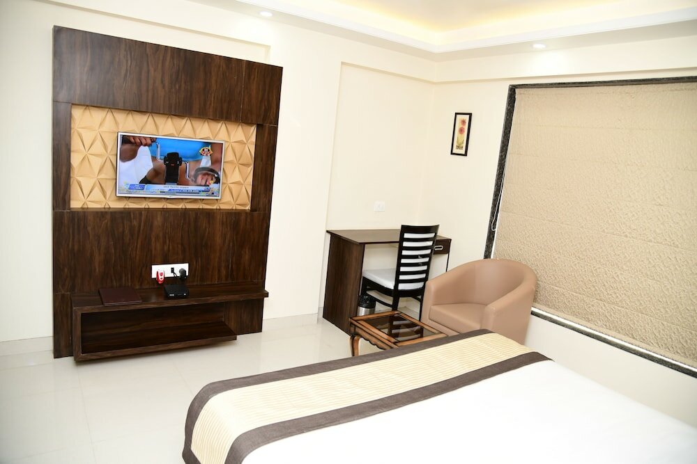 Фото Sanskar Hotel