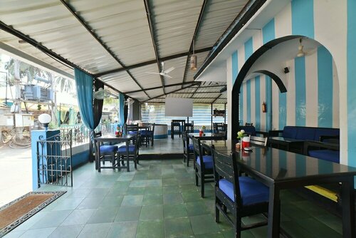Гостиница Oyo 30128 Reddy's Hotel
