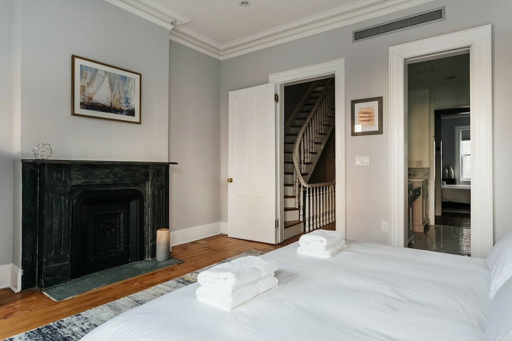 Фото 6 Bedroom Townhome Near Nyc