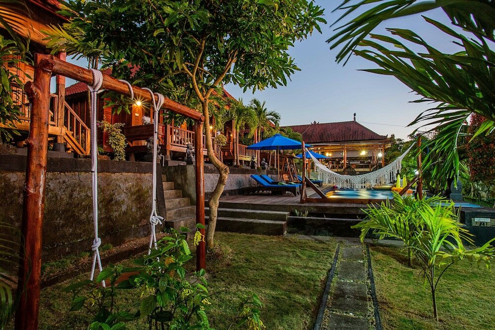 Фото Tatak Bunut Villa Ceningan