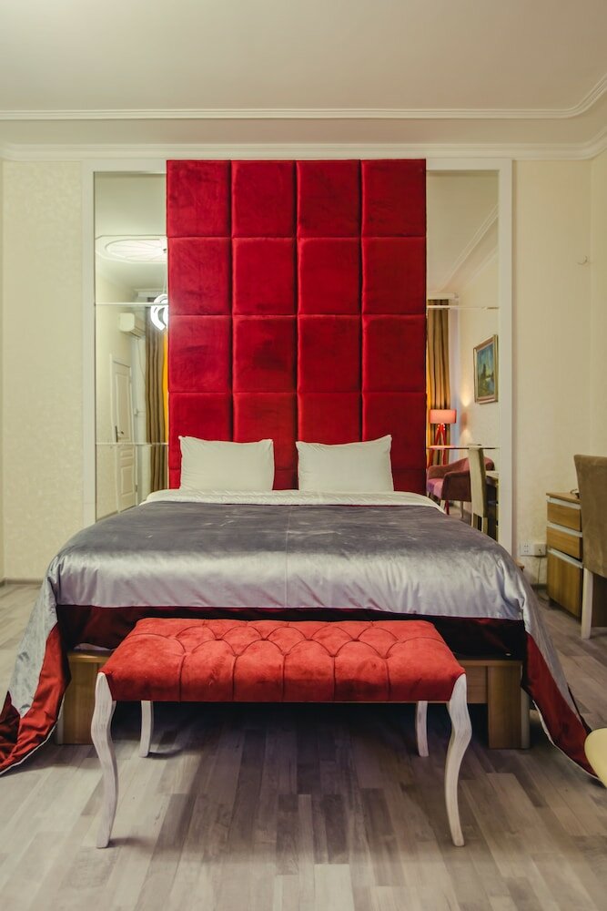 Фото Baku Palace Hotel