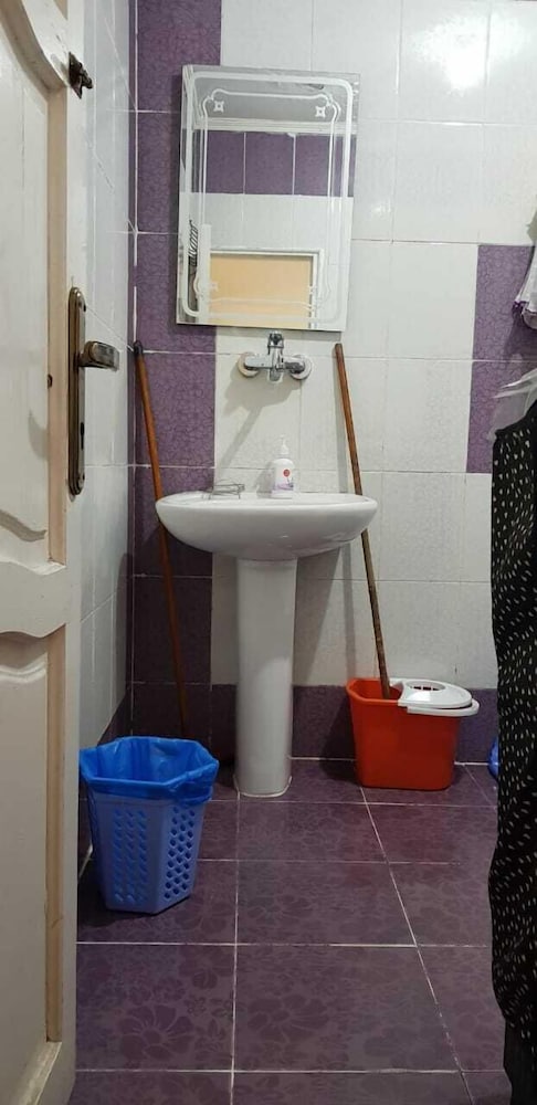 Фото Amazing Apartment Beach View Next Hilton