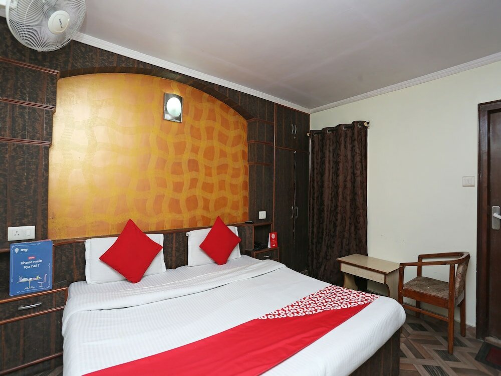 Фото Oyo 27002 H S R Ram Bazaar