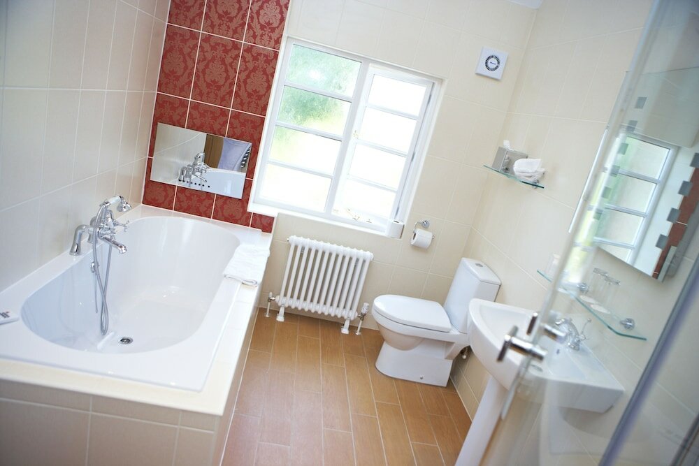 Фото The Villa Wrea Green