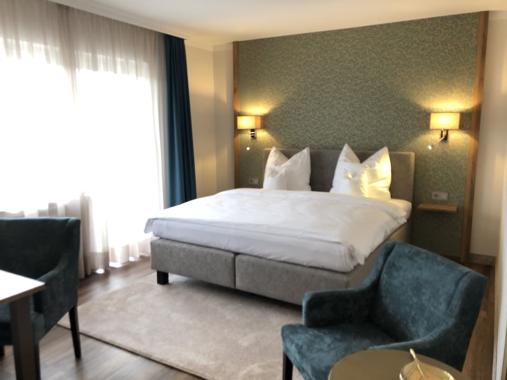 Фото Hotel zur Post