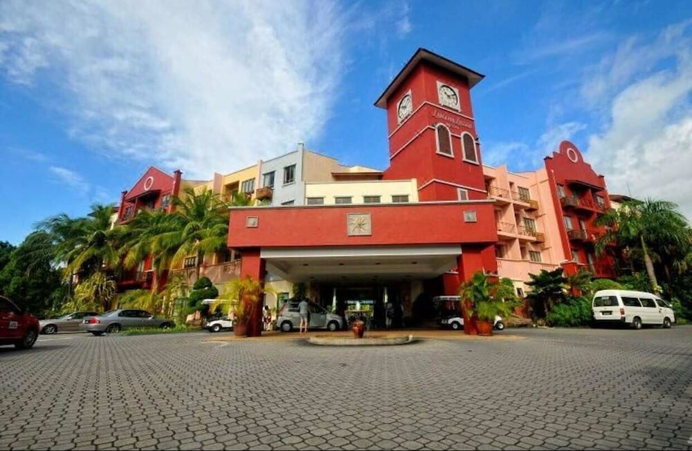 Фото отеля 1