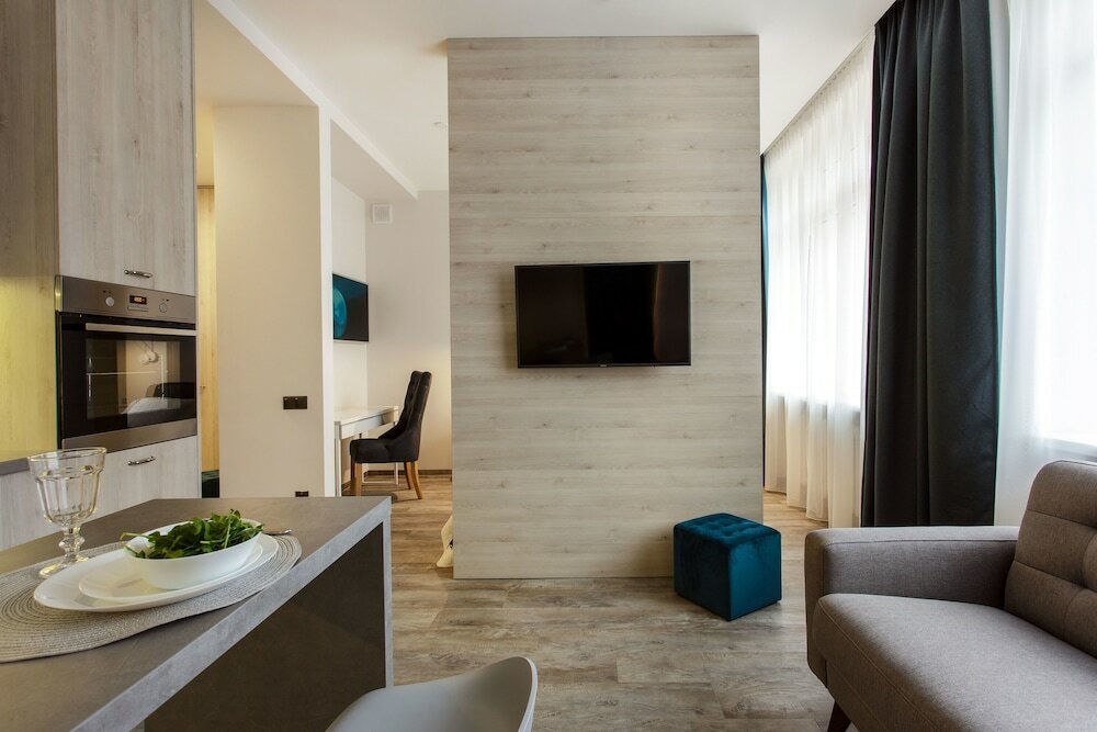 Фото Апартаменты Old Town Trio