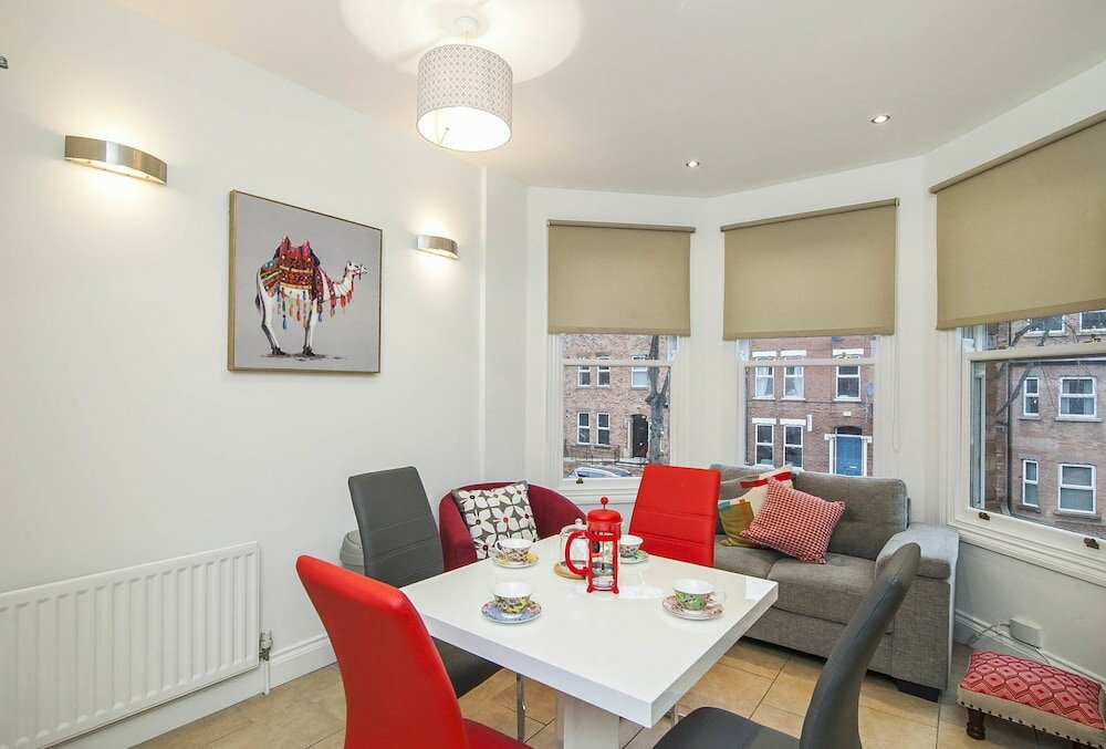 Фото Haven Apartments at Eglantine Avenue